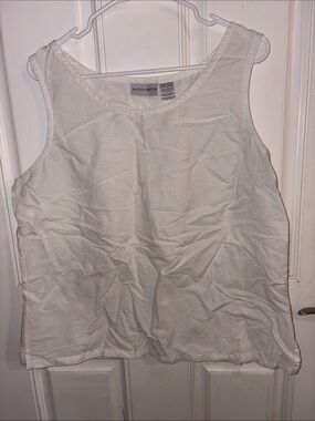 Jaclyn Smith Cream Scoop Neck Linen-Blend Tank